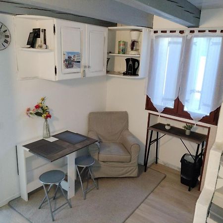 Ferienwohnung Marius et Fanny Oraison Exterior foto