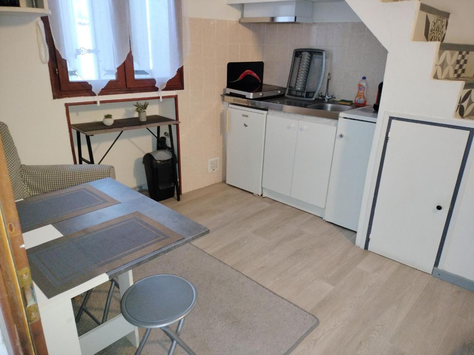 Ferienwohnung Marius et Fanny Oraison Exterior foto